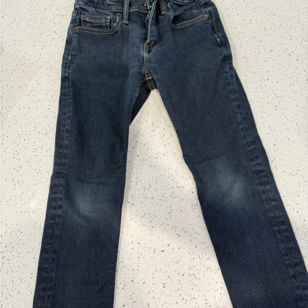 GAP Black Straight-Leg Jeans Versatile Style